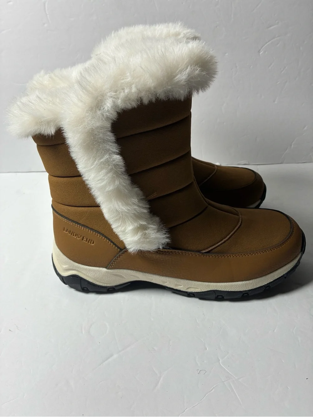 Lands' End Women's Tan Winter Boots with White Faux-Fur Collar
